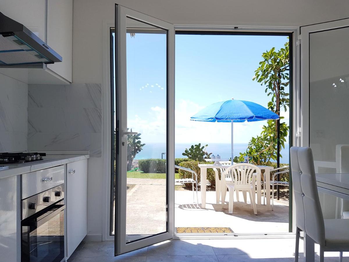 Apartamento Blue Diamond Parghelia Exterior foto