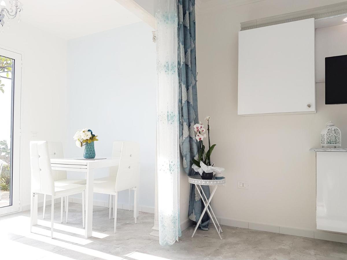Apartamento Blue Diamond Parghelia Exterior foto