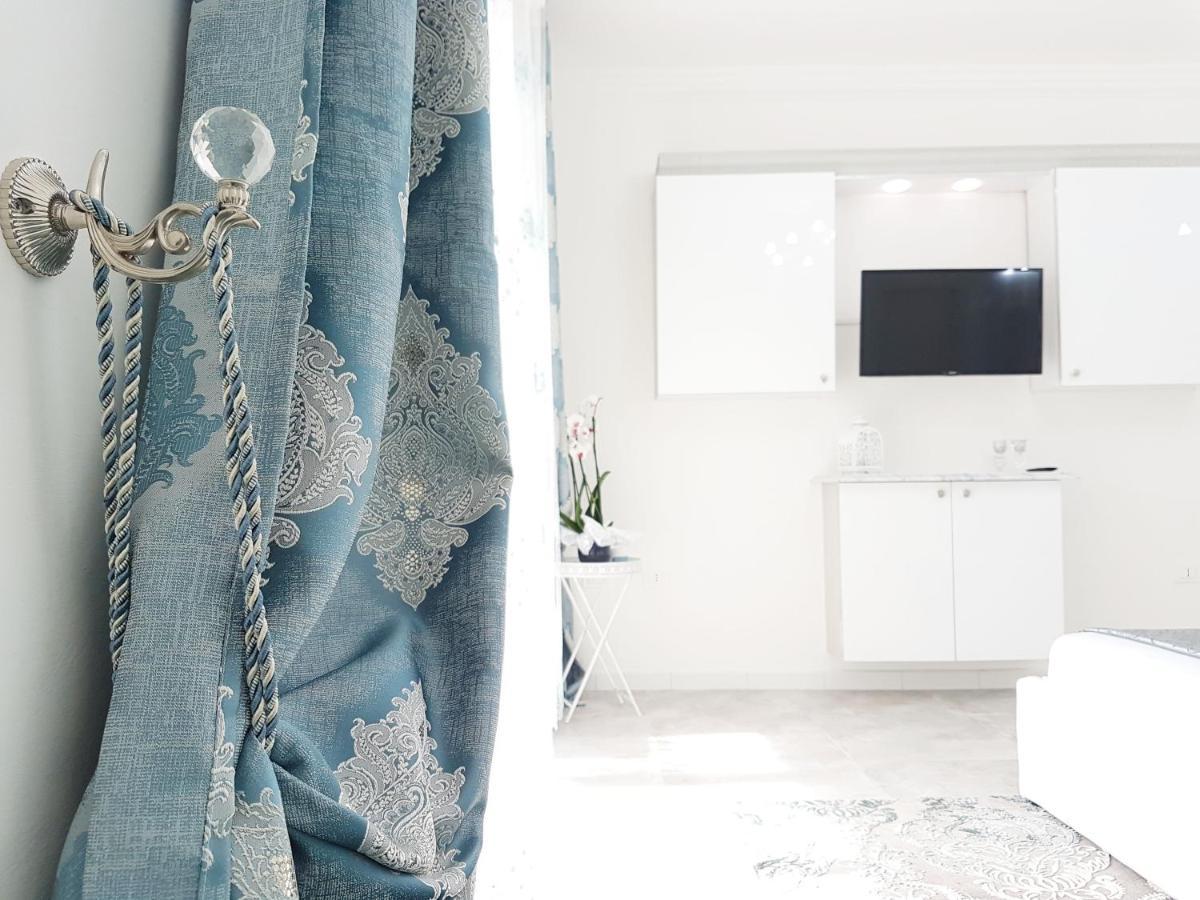 Apartamento Blue Diamond Parghelia Exterior foto
